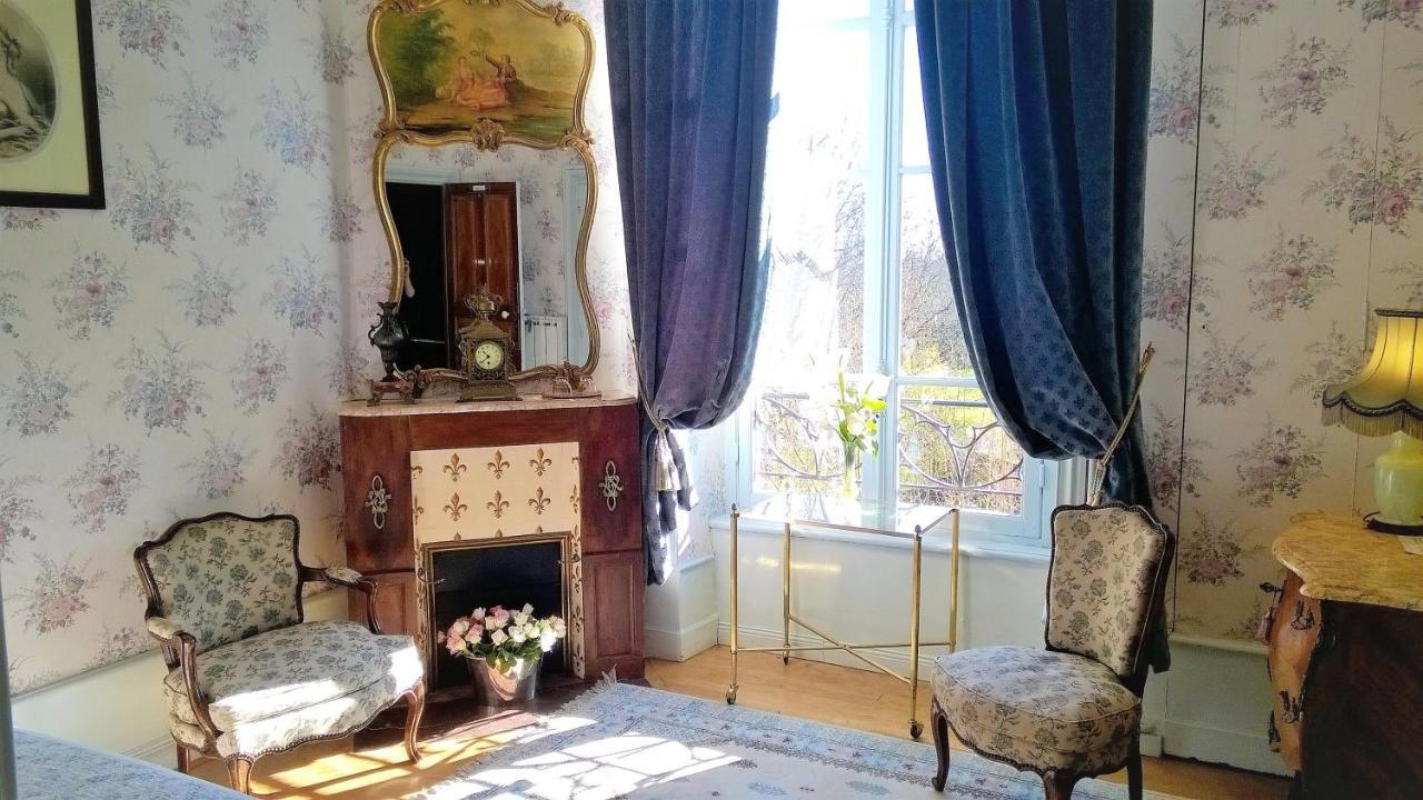 Chateau De La Vernede, La Grande Vernede Saint-Rémy-de-Chargnat エクステリア 写真