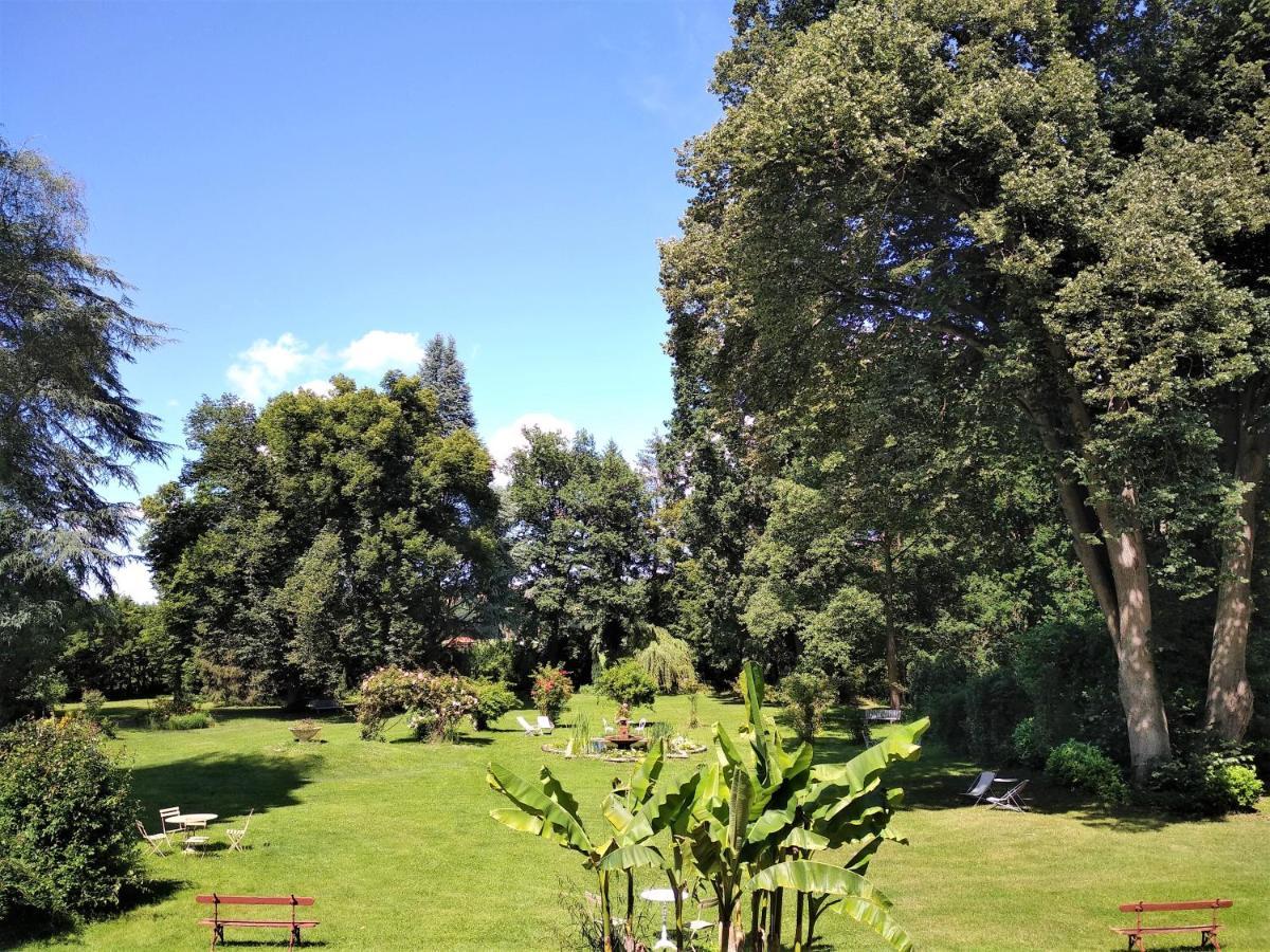 Chateau De La Vernede, La Grande Vernede Saint-Rémy-de-Chargnat エクステリア 写真